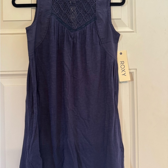 Roxy Women's Navy Sleeveless Tank Top - Picture 1 of 4